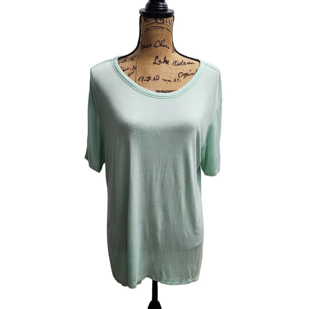 Zenana Premium Mint Green Basic T-Shirt Soft Rayon Stretch Casual Top Size‎ L